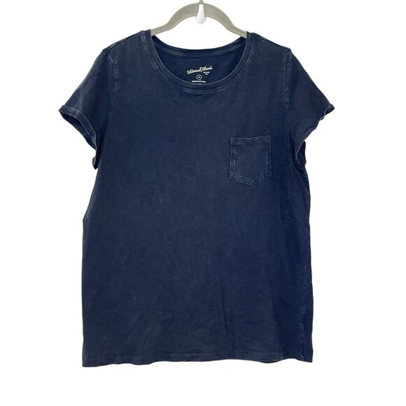Universal Thread Women's Meriweather Crew Solid Navy Blue Pocket Tee size M - Picture 1 of 5